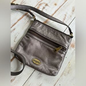FOSSIL vintage 90s crossbody explorer bag leather purse metallic gun metal gray